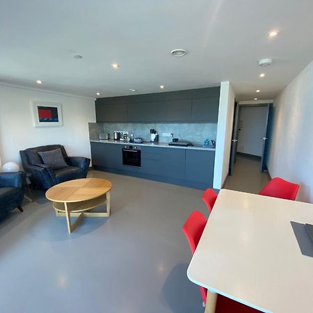 2 The View Apartments Ilfracombe - Seafront, Parking, Lift, Ev Exterior foto